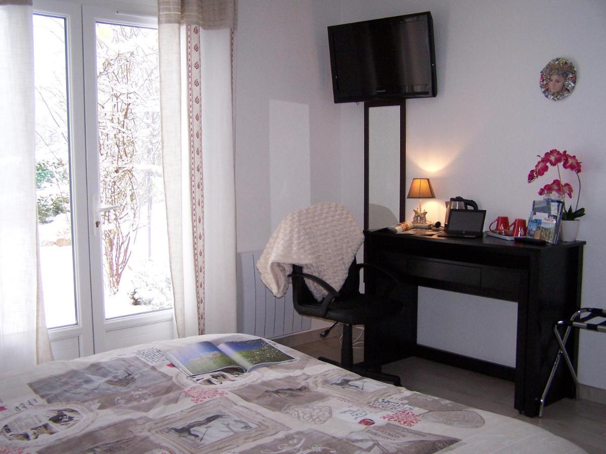 Bed and Breakfast Aux 4 Saisons Tabre Екстер'єр фото